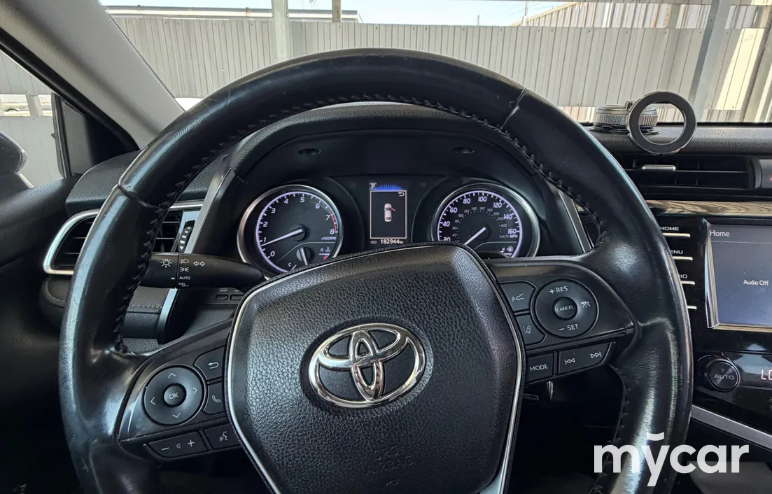 Toyota Camry 2018