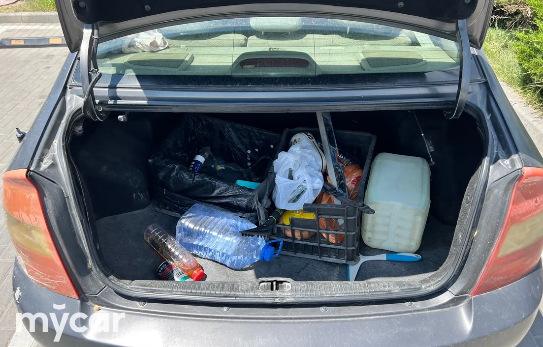 Kia Cerato 2006