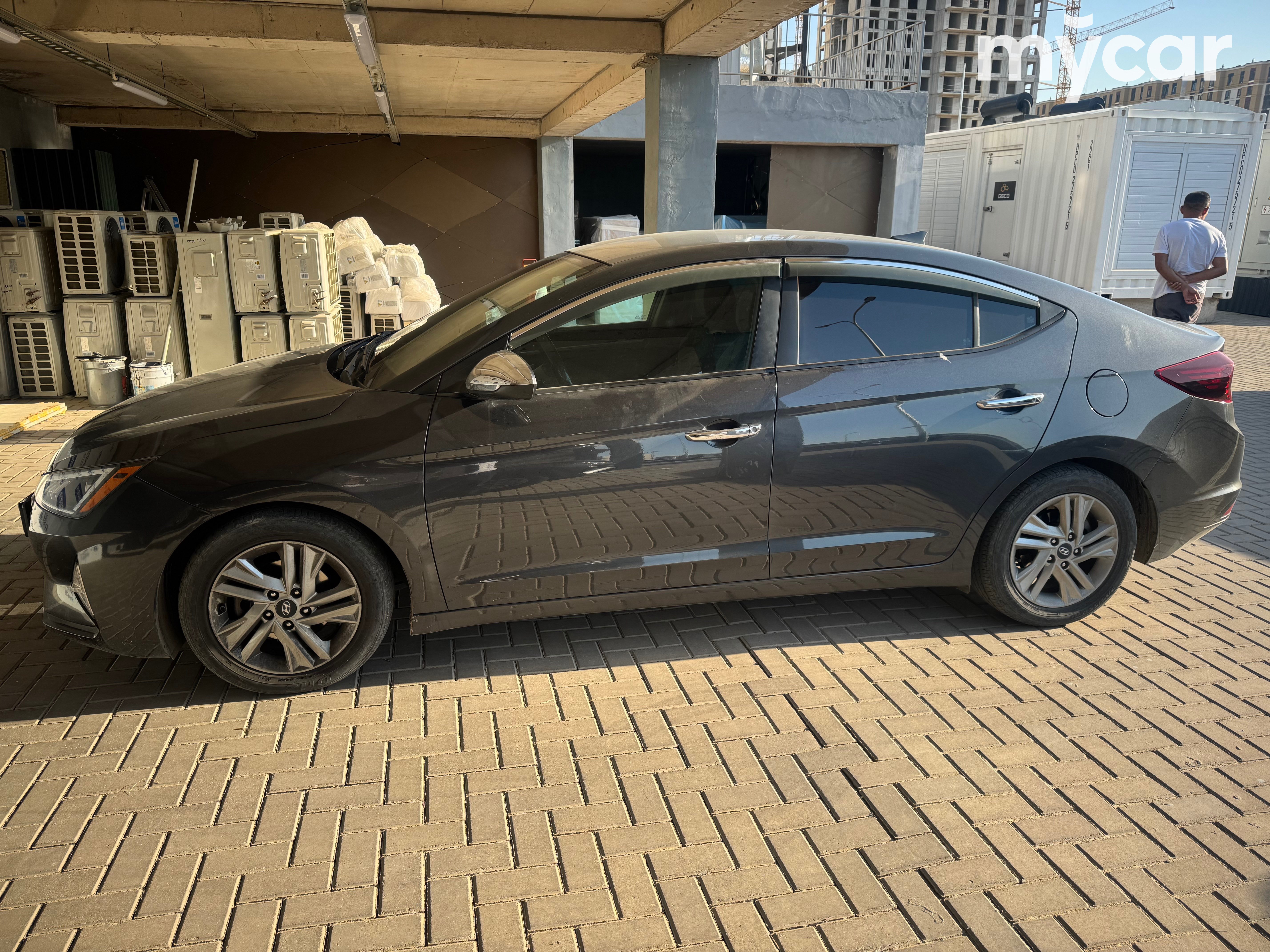Hyundai Elantra 2019