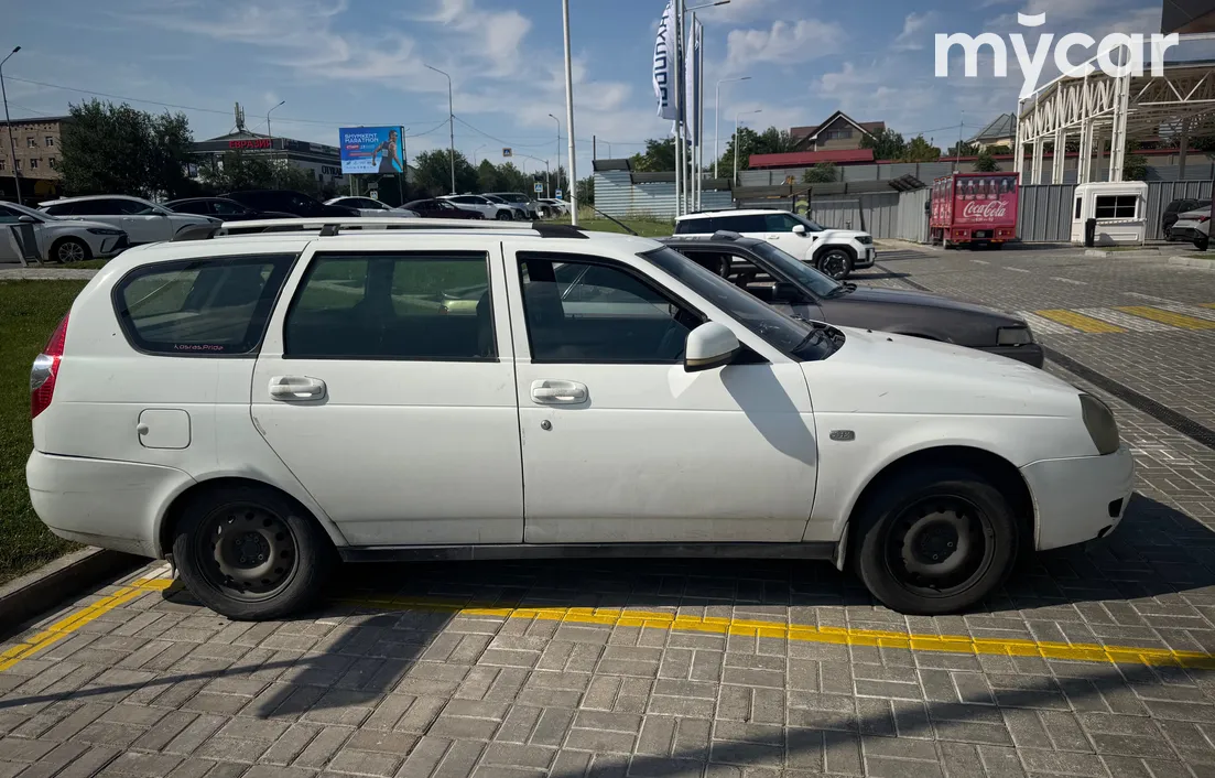 LADA Priora 2012