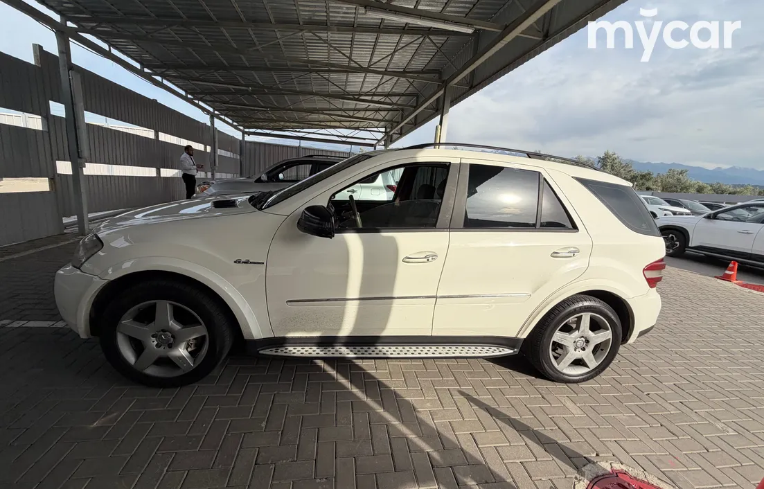 Mercedes-Benz M-Класс 2006
