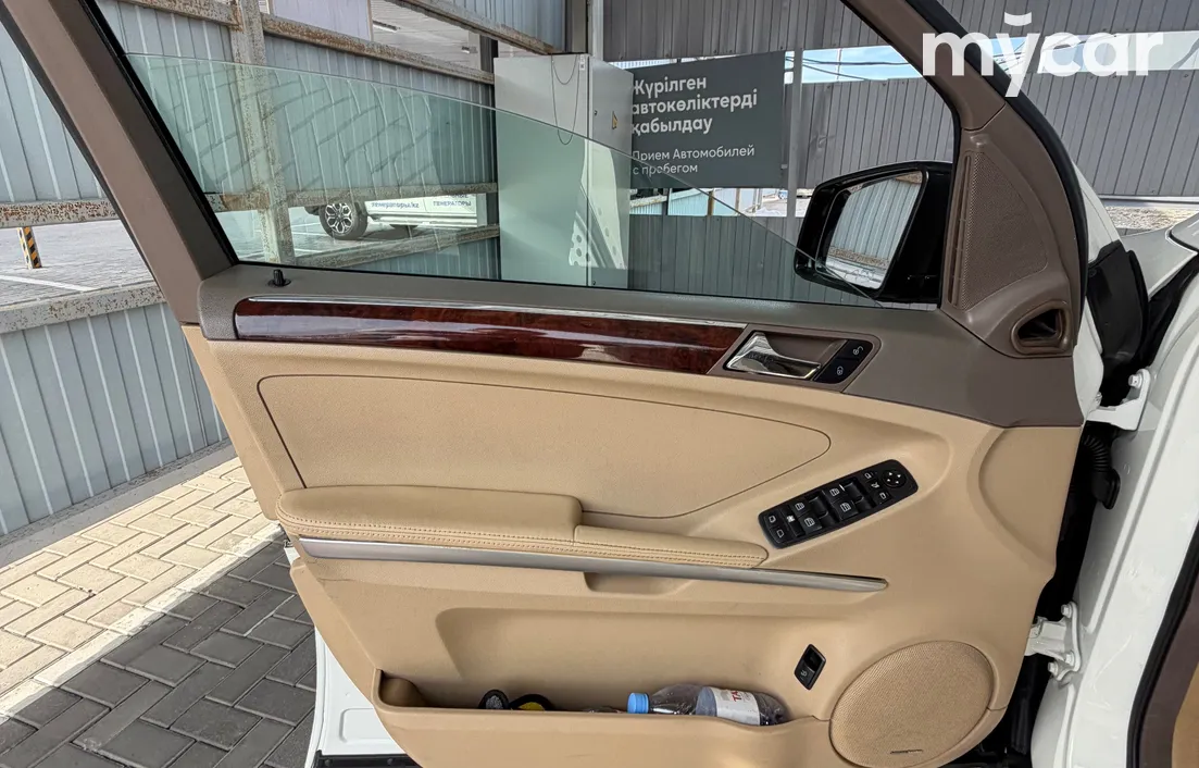 Mercedes-Benz M-Класс 2006