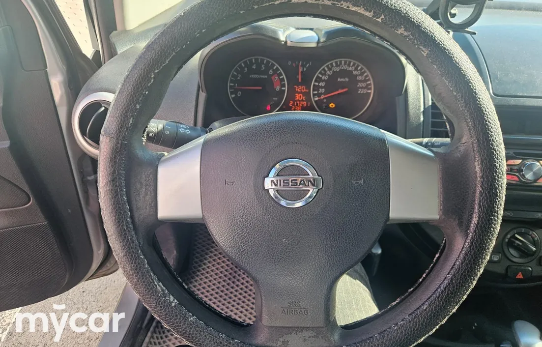 Nissan Note 2012