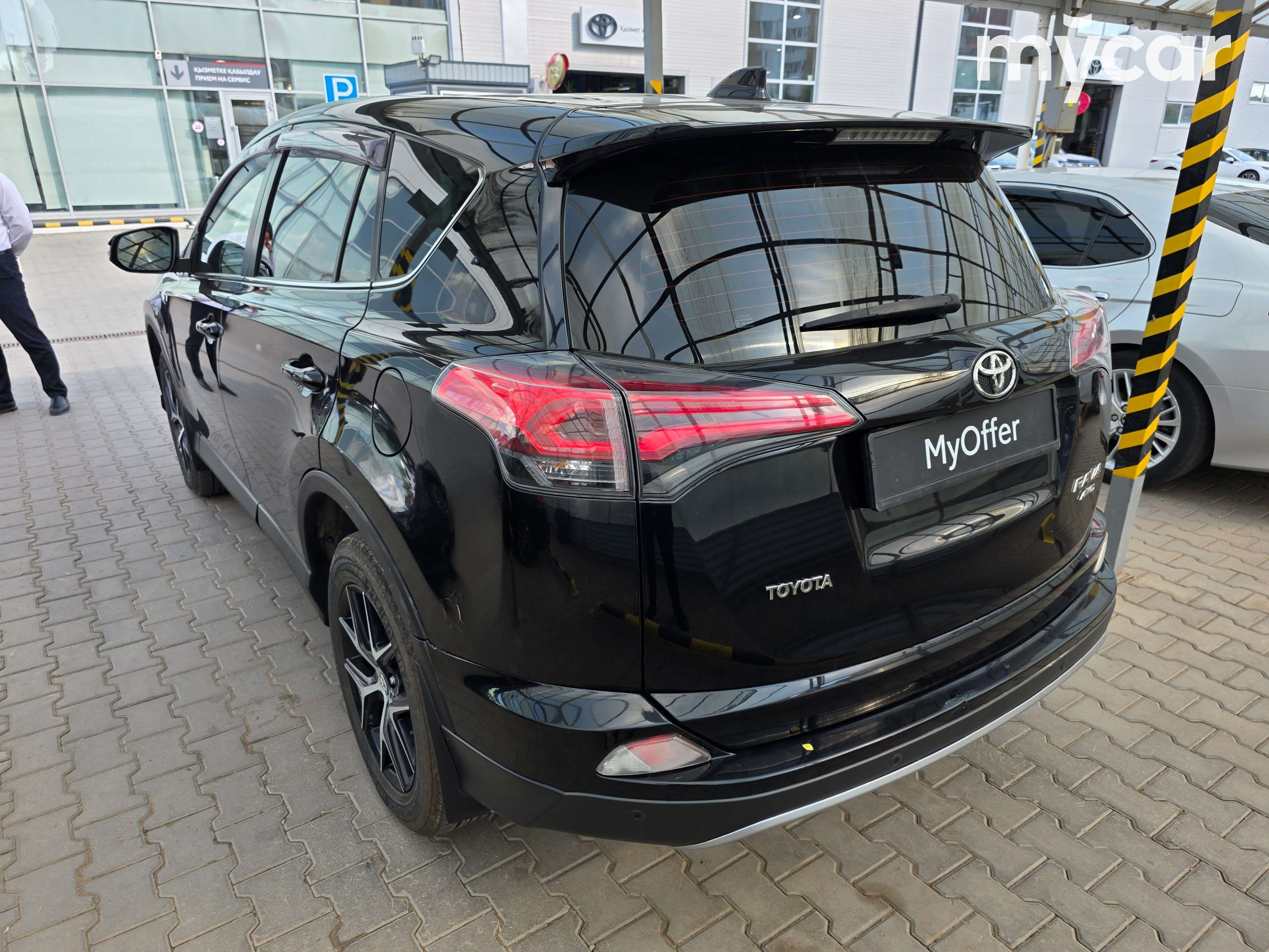 Toyota RAV4 2018