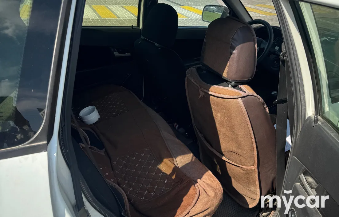 LADA Priora 2012