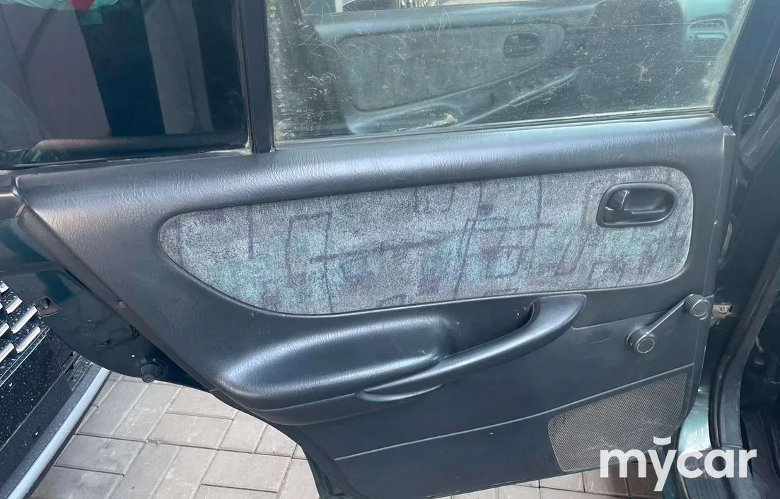 Mazda 626 1998