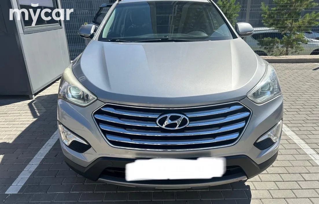 Hyundai Santa Fe 2013