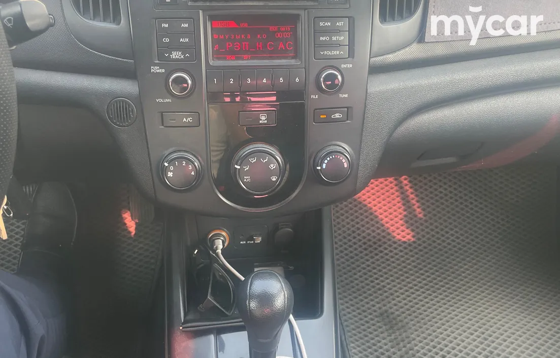 Kia Cerato 2010