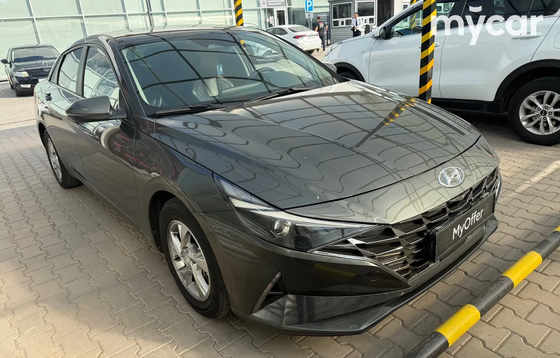 Hyundai Avante 2021