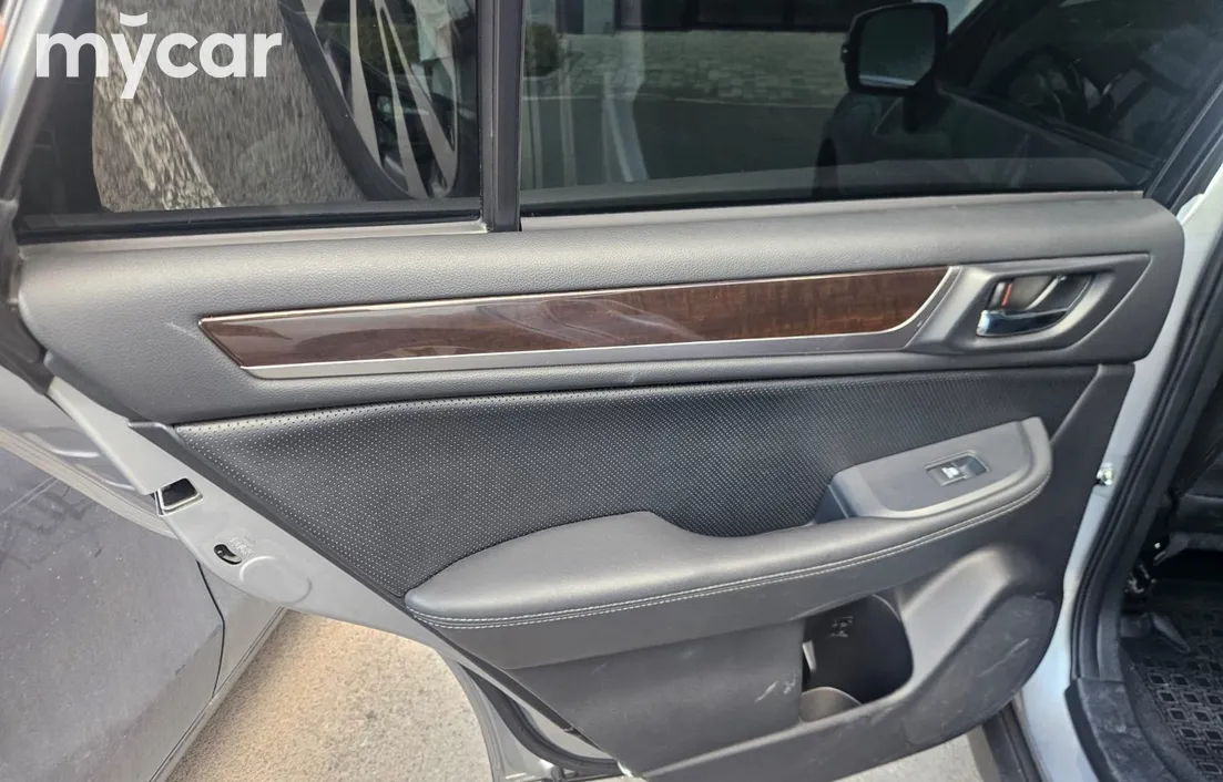 Subaru Outback 2015