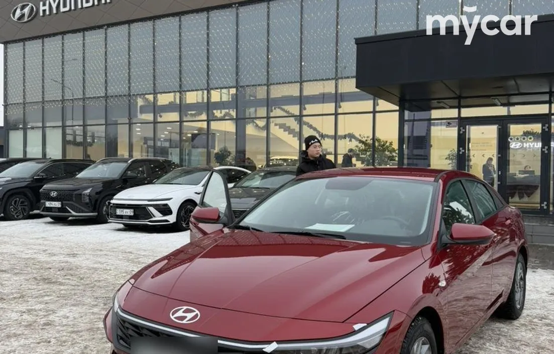 Hyundai Elantra 2025