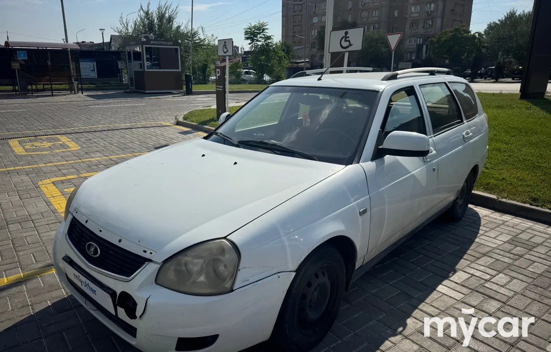 LADA Priora 2012