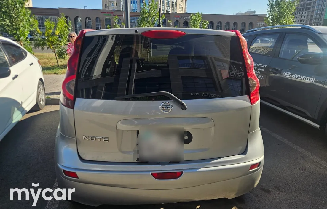 Nissan Note 2012