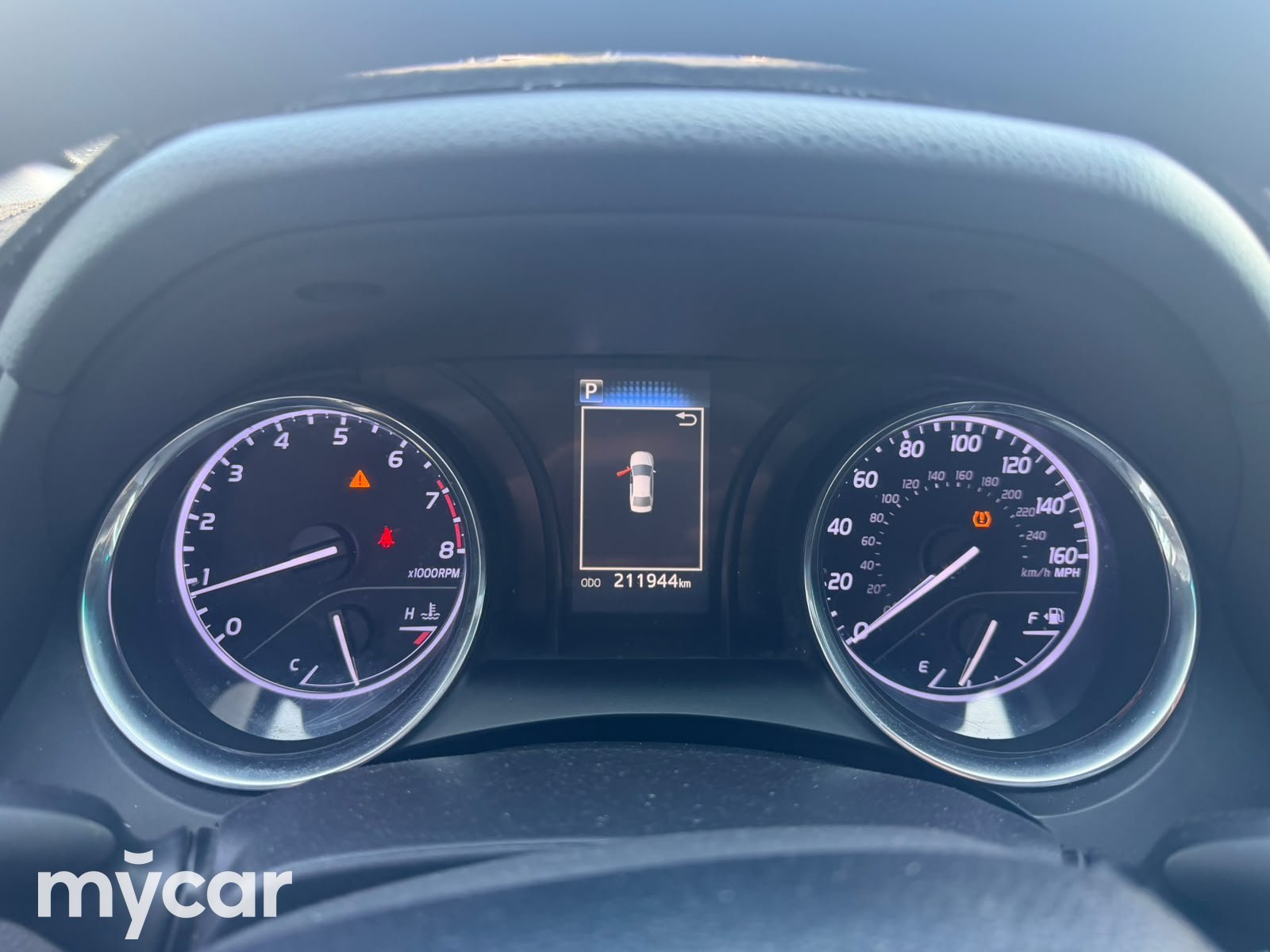 Toyota Camry 2019