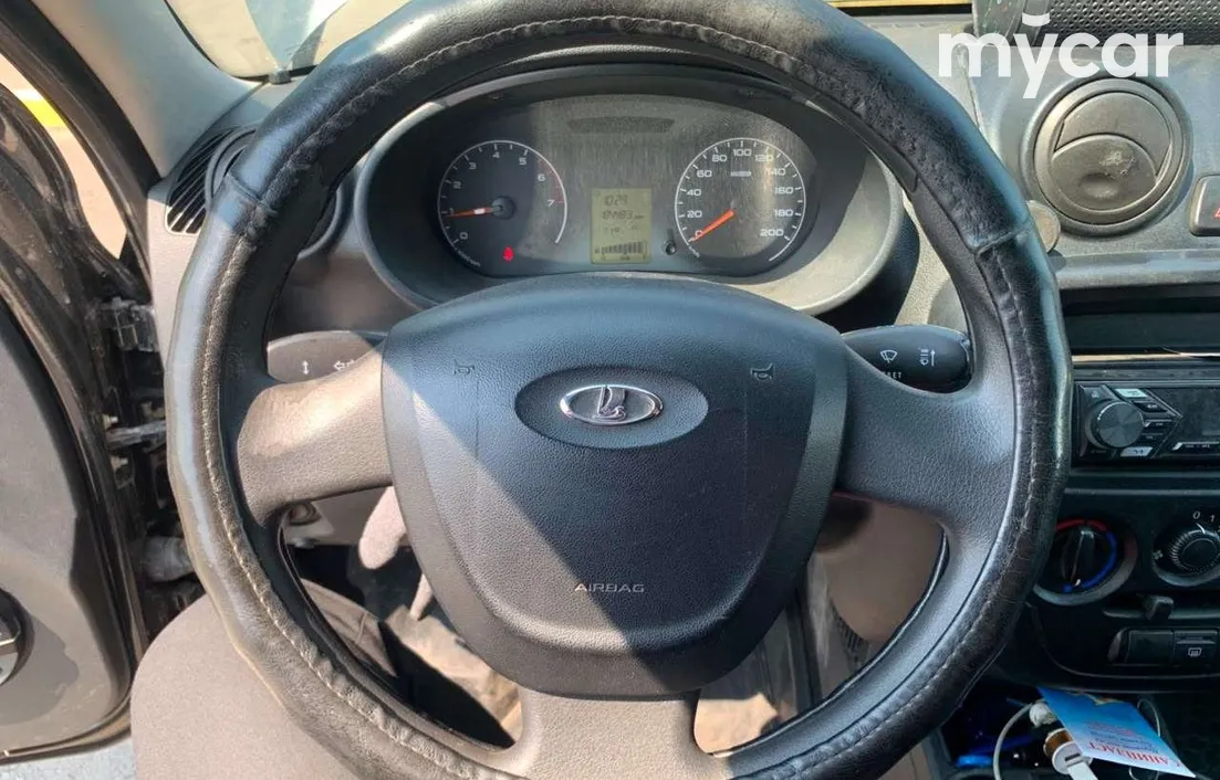 LADA Granta 2017