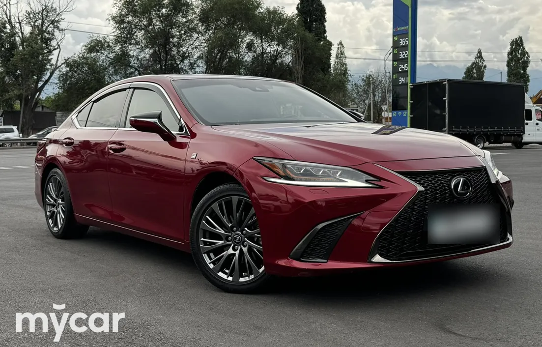 Lexus ES 2021