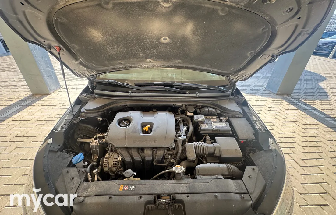Hyundai Elantra 2019