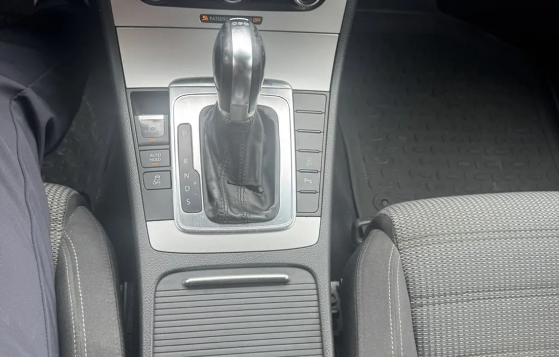 Volkswagen Passat 2011