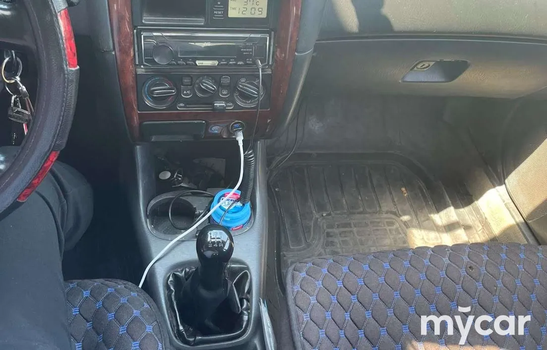 Mazda 626 1998