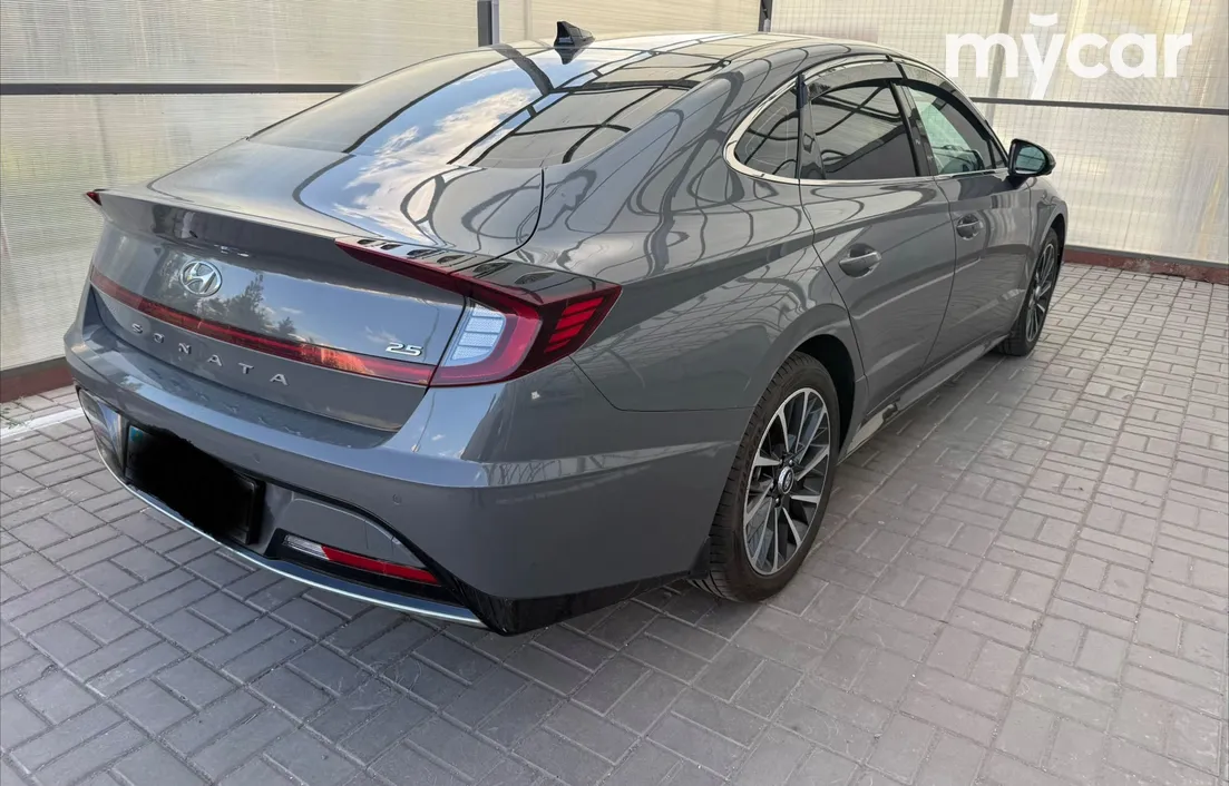 Hyundai Sonata 2021