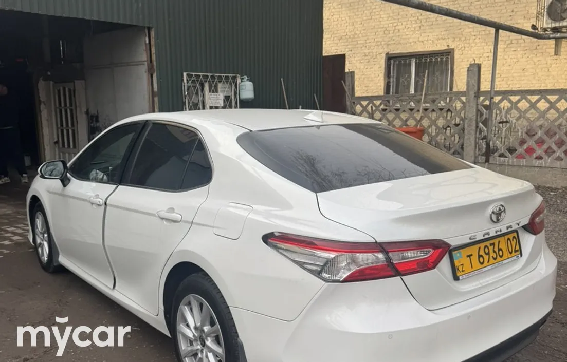 Toyota Camry 2022