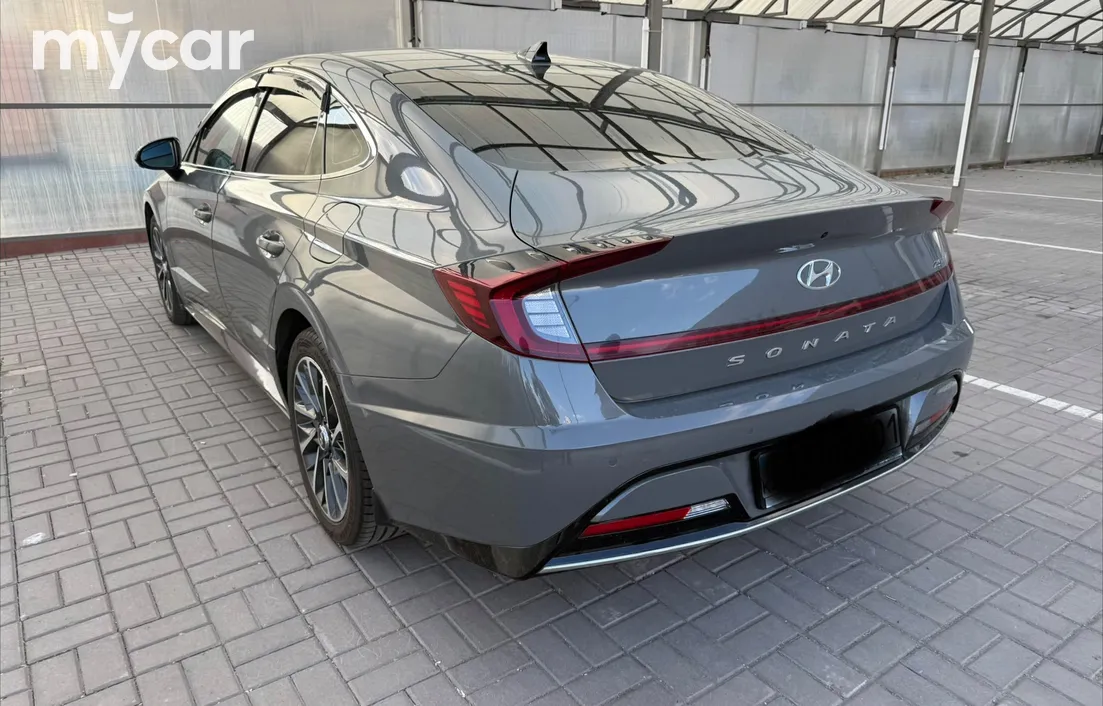 Hyundai Sonata 2021