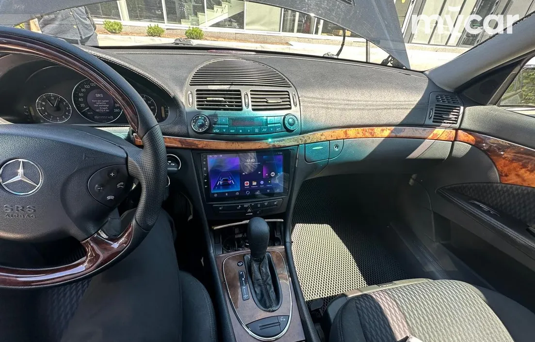 Mercedes-Benz E-Класс 2003