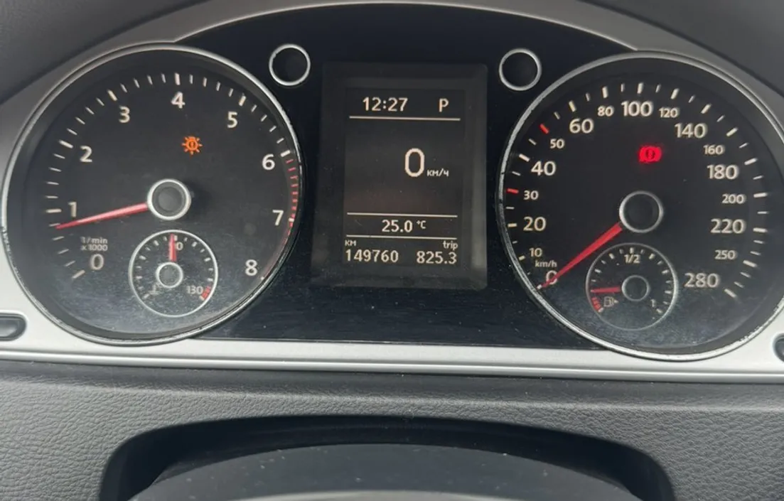 Volkswagen Passat 2011