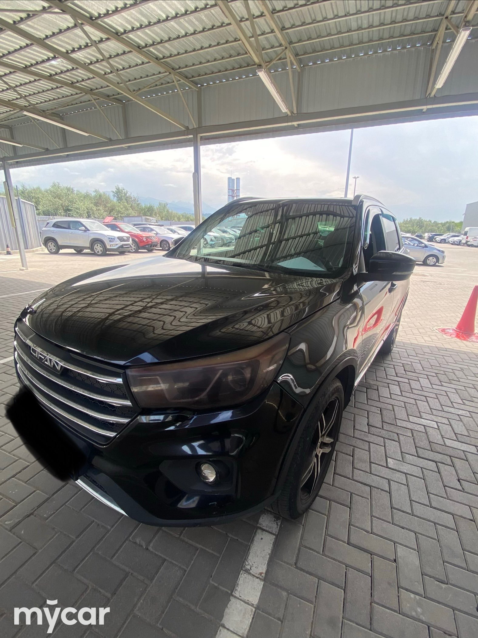 Lifan X70 2018