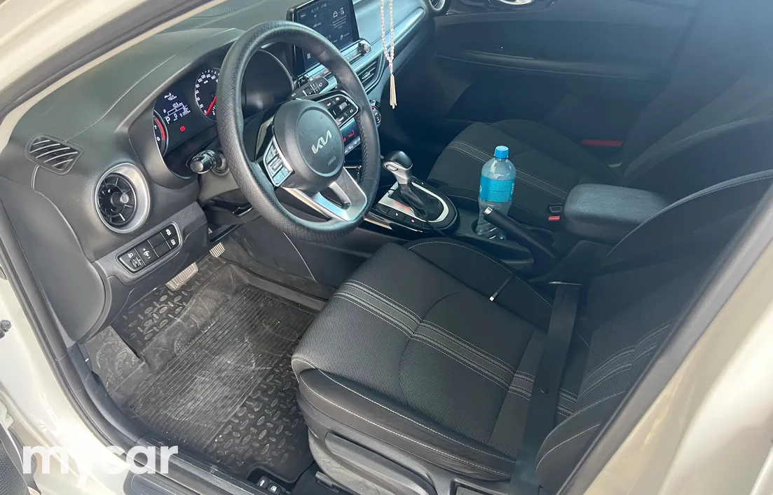Kia Cerato 2023