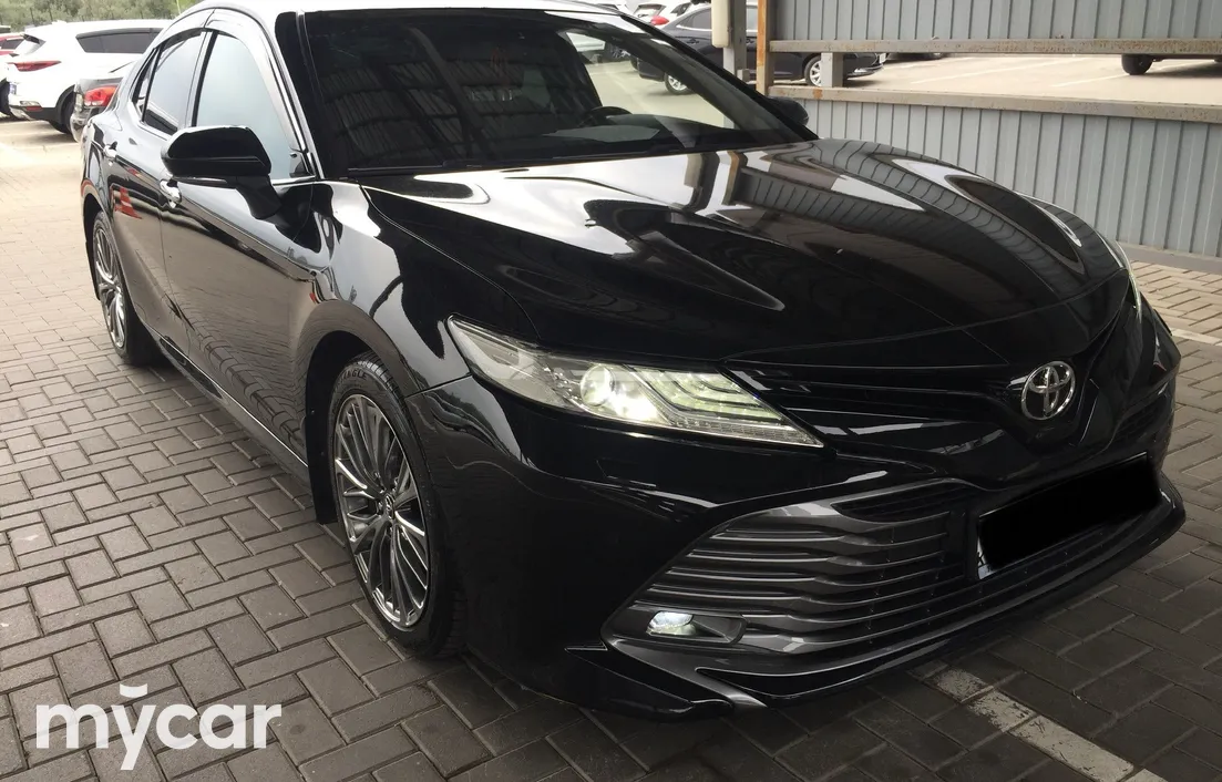Toyota Camry 2018