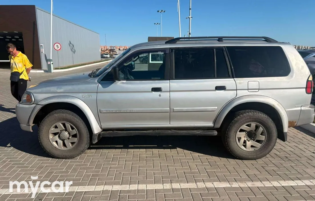 Mitsubishi Montero Sport 2002