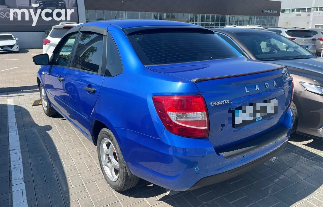 LADA Granta 2021
