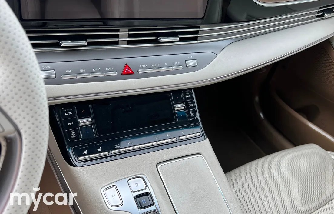Hyundai Grandeur 2021