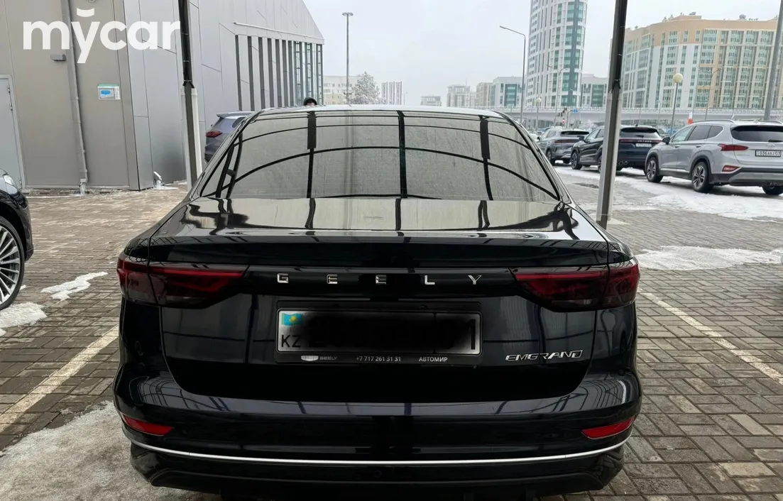 Geely Emgrand 2023