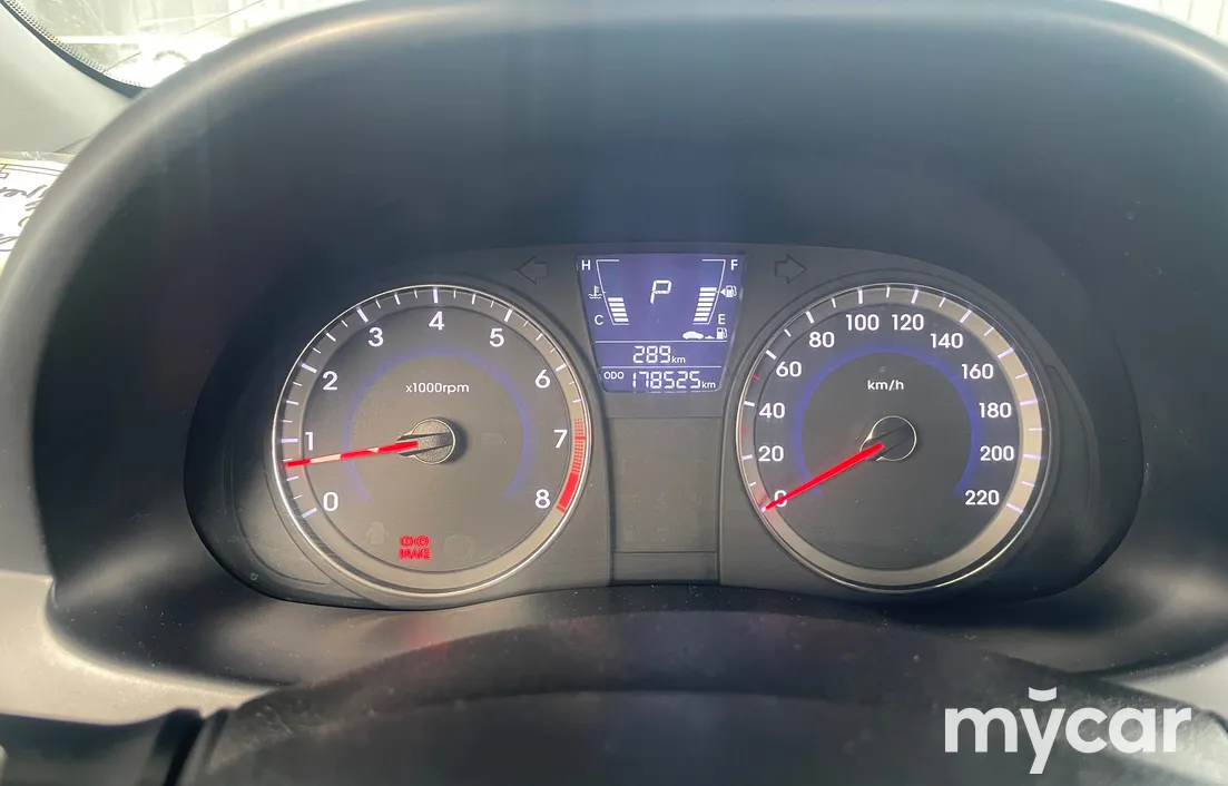 Hyundai Solaris 2012