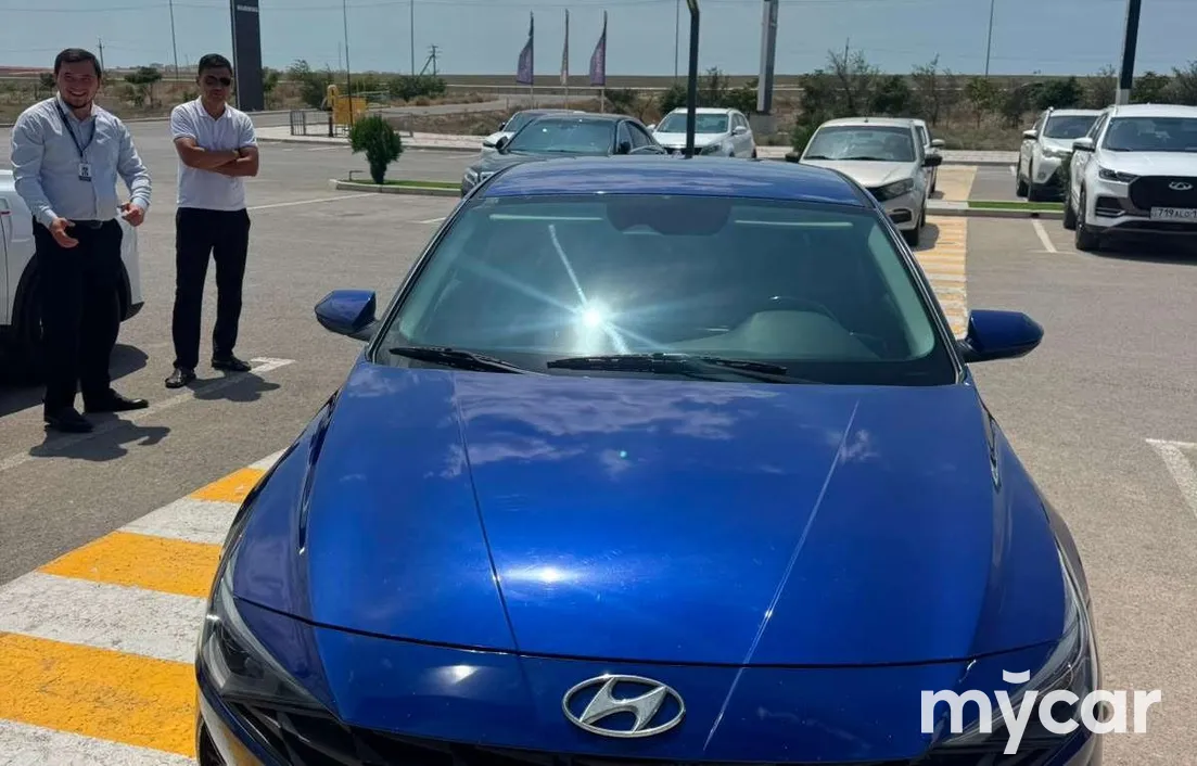 Hyundai Elantra 2021