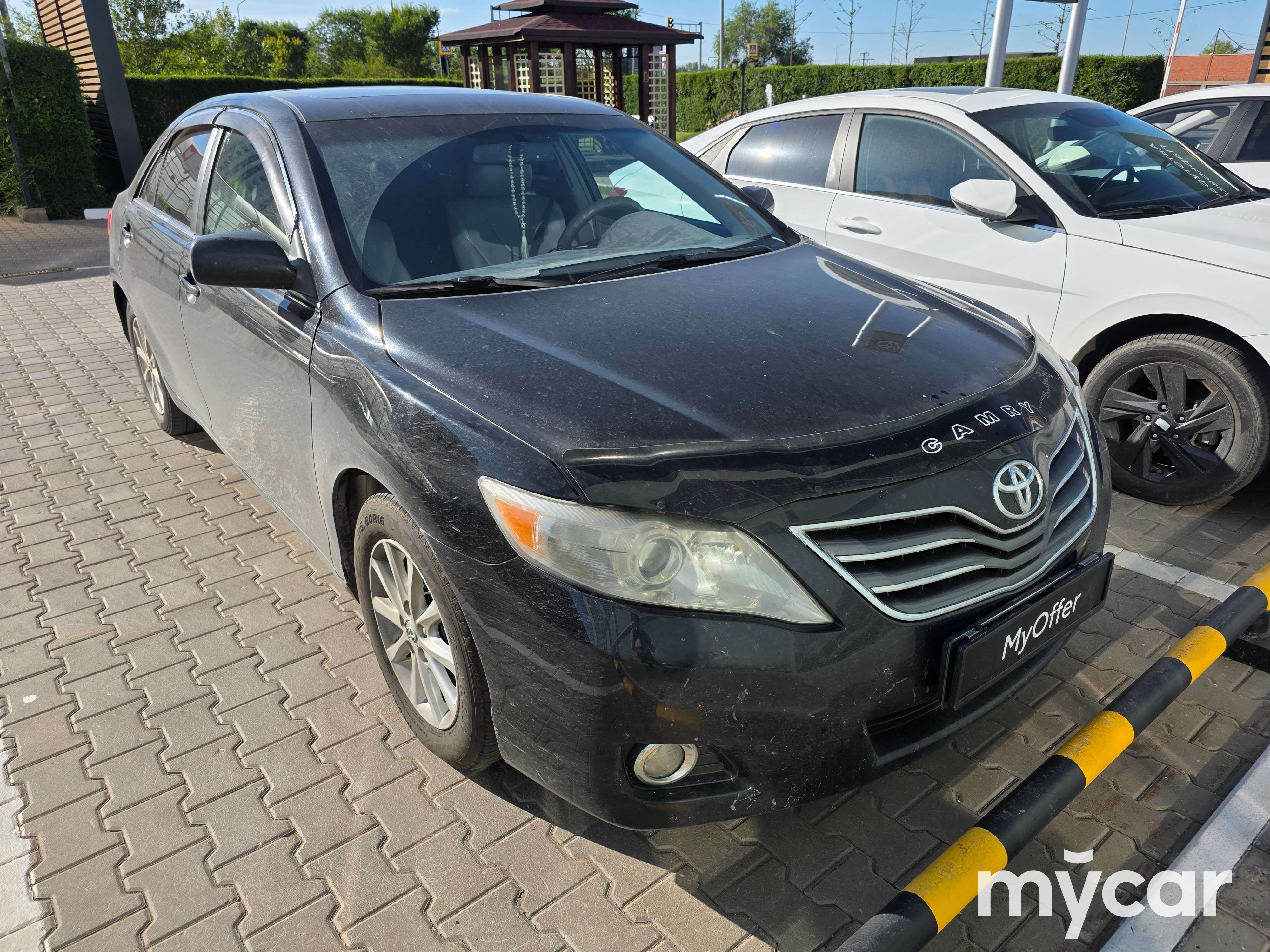 Toyota Camry 2010