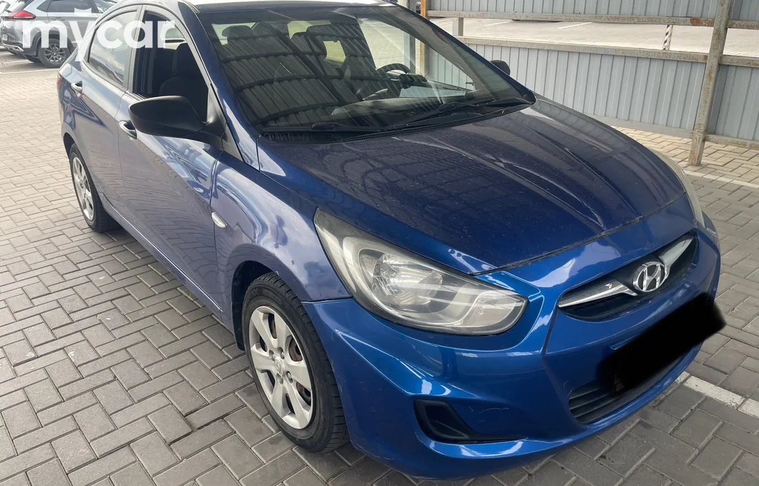 Hyundai Solaris 2012