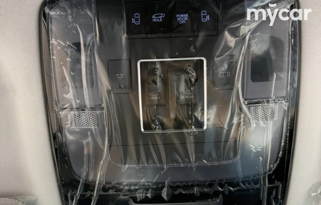 Hyundai Staria 2026
