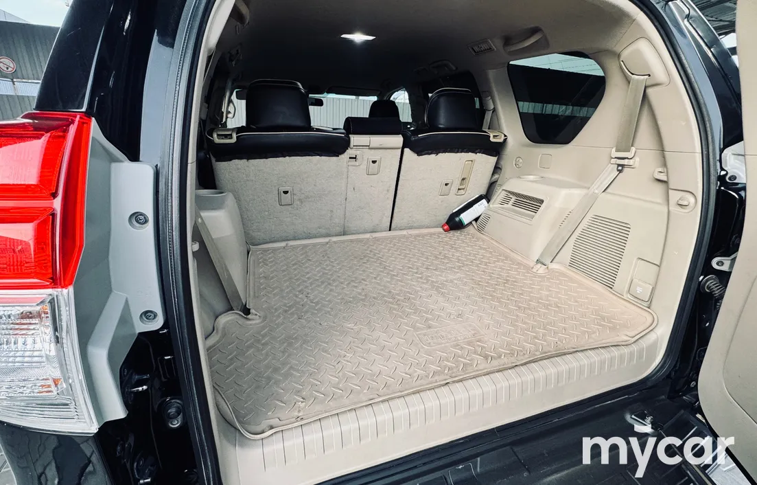 Toyota Land Cruiser Prado 2013
