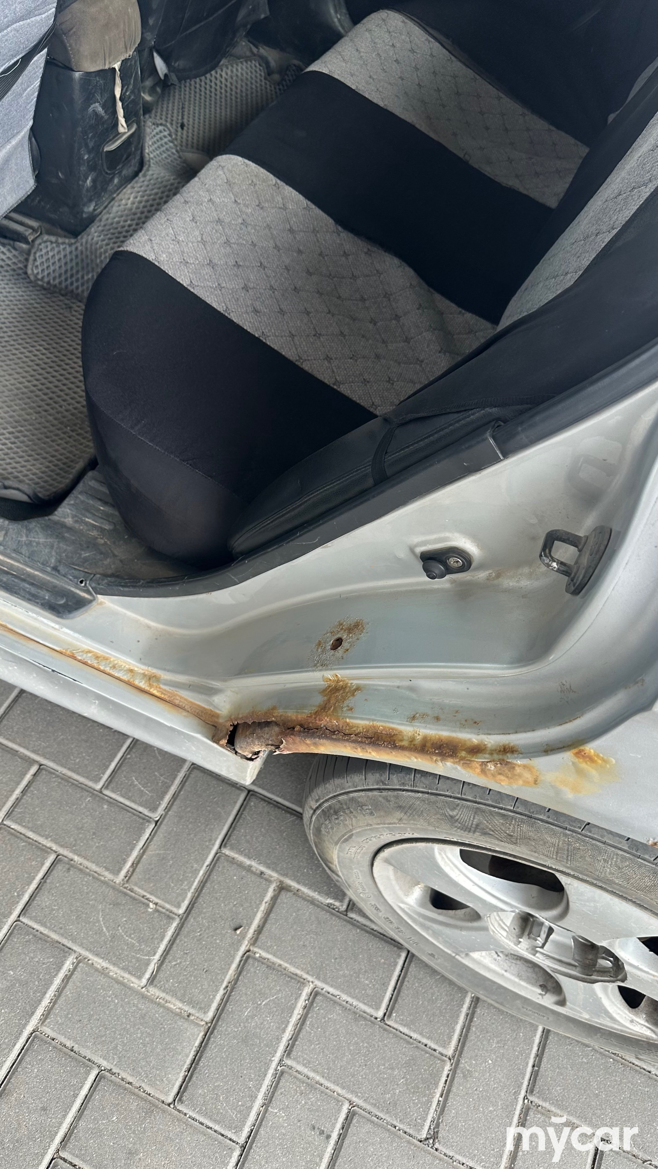 Hyundai Sonata 2004
