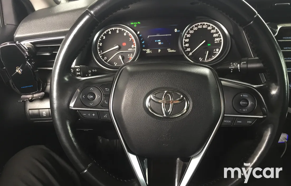 Toyota Camry 2018