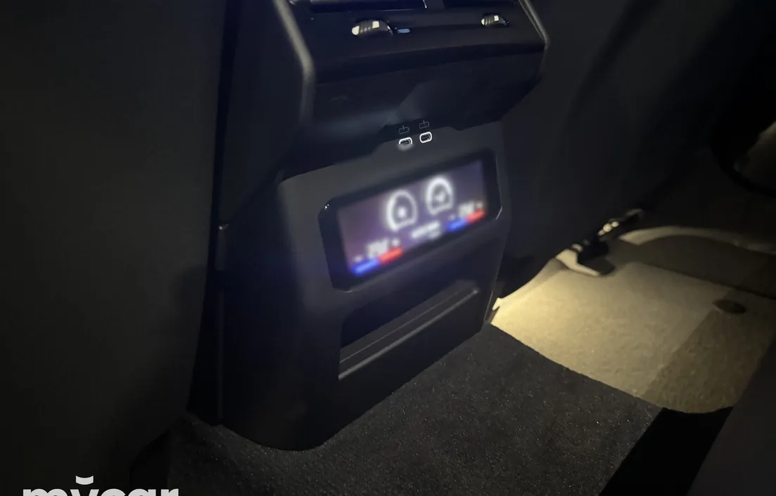 BMW i5 2024