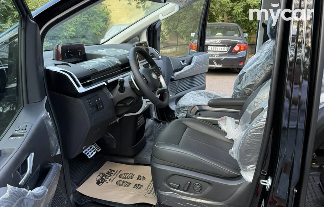 Hyundai Staria 2026