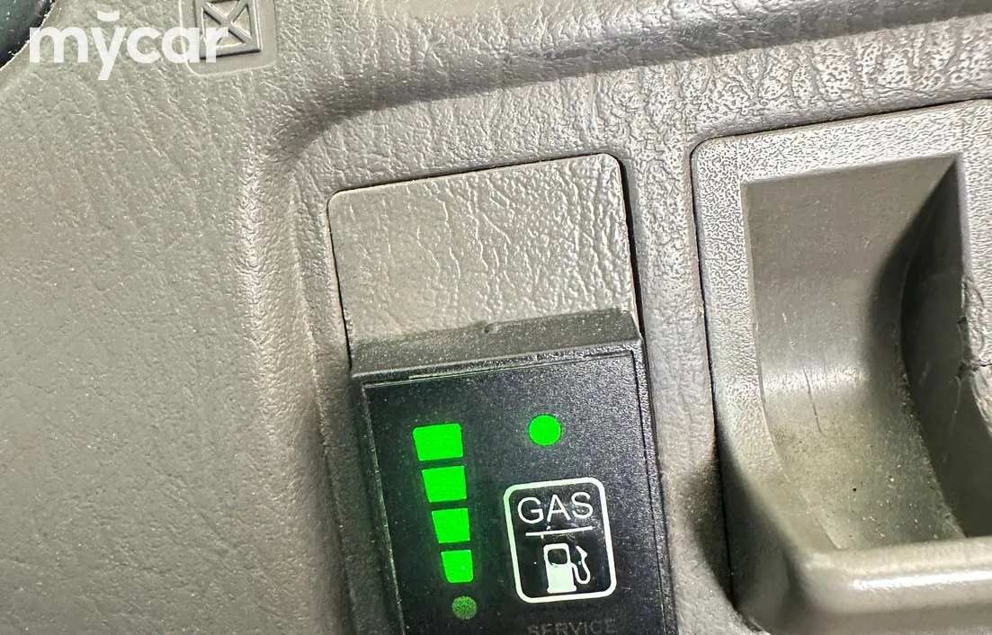 Toyota Gaia 1998
