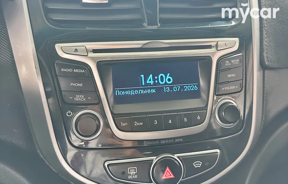 Hyundai Accent 2015
