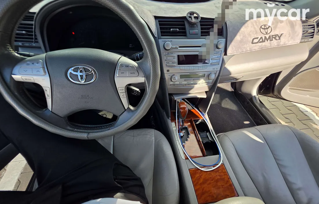 Toyota Camry 2010