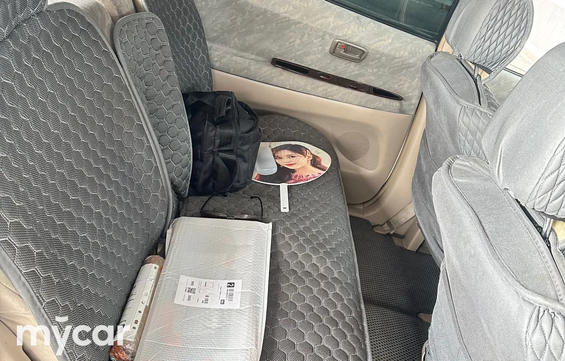 Toyota Gaia 1998