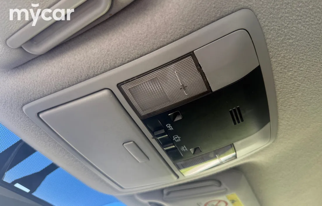 Toyota Land Cruiser Prado 2013